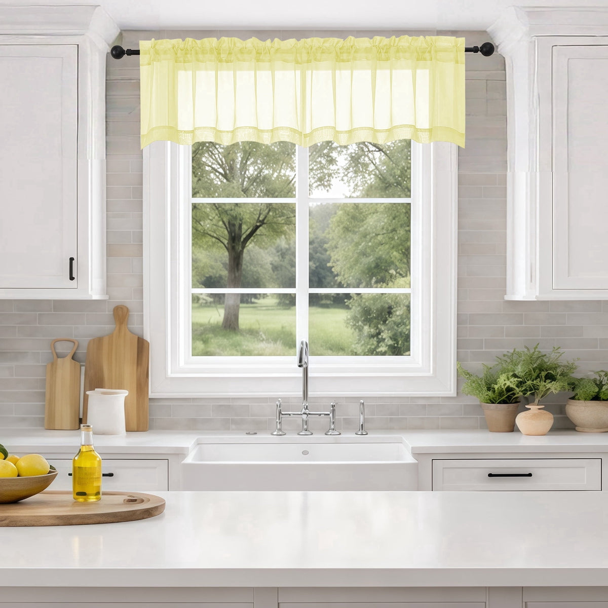 Light Yellow 42×14