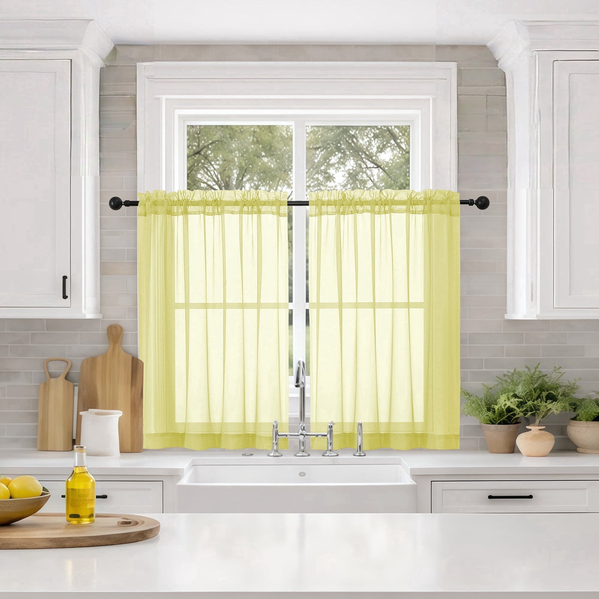 Lemon Yellow 42×36