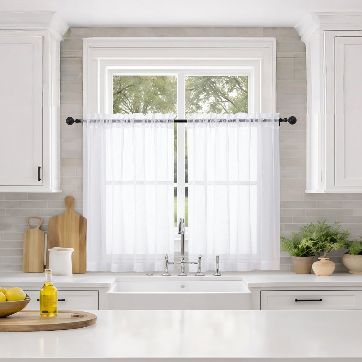 White 42×36